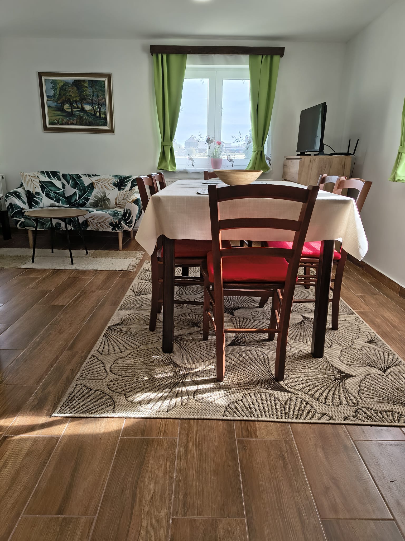 Chaloupka sedmikráska foto 3