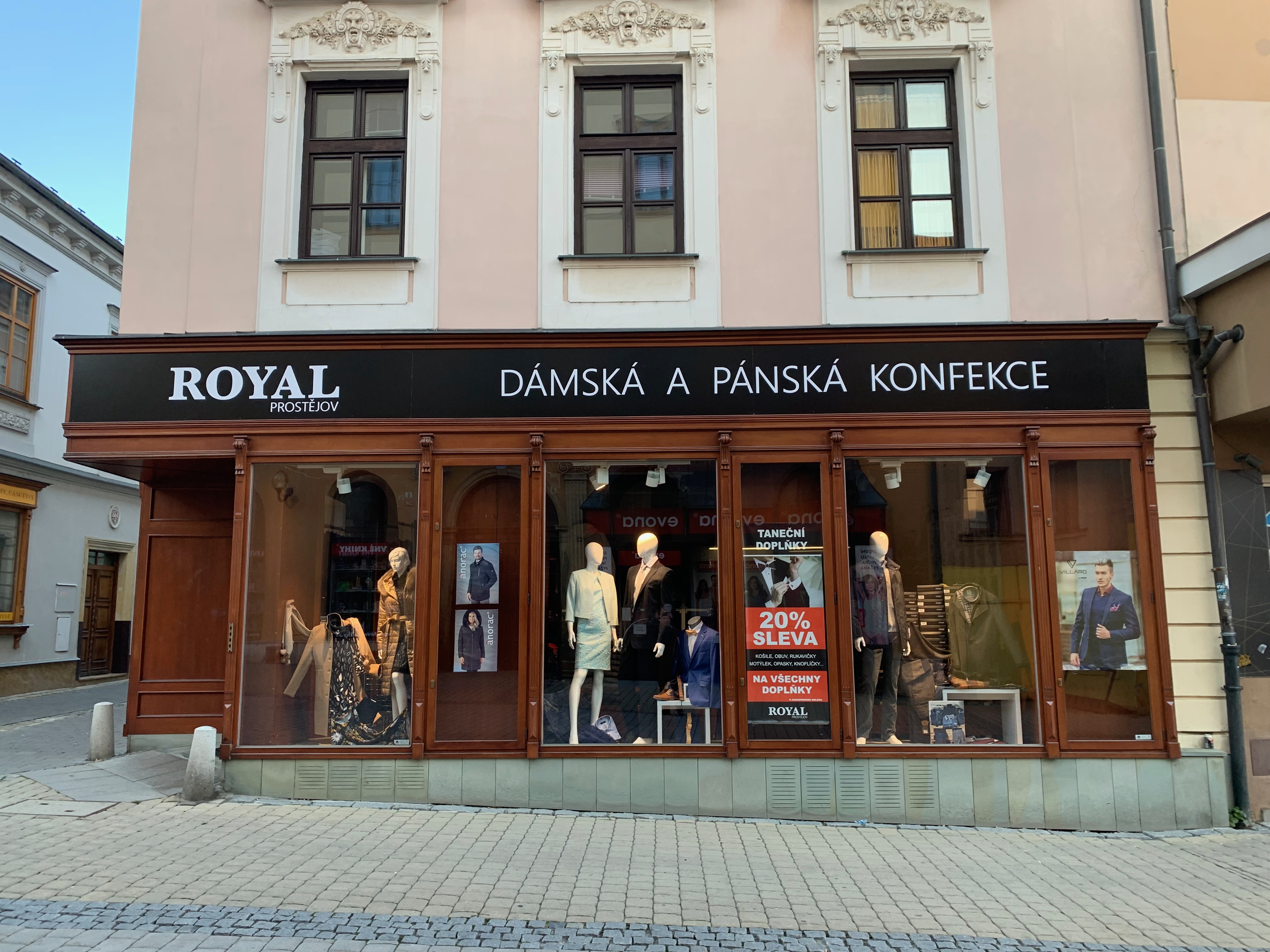 ROYAL PROSTĚJOV foto 2