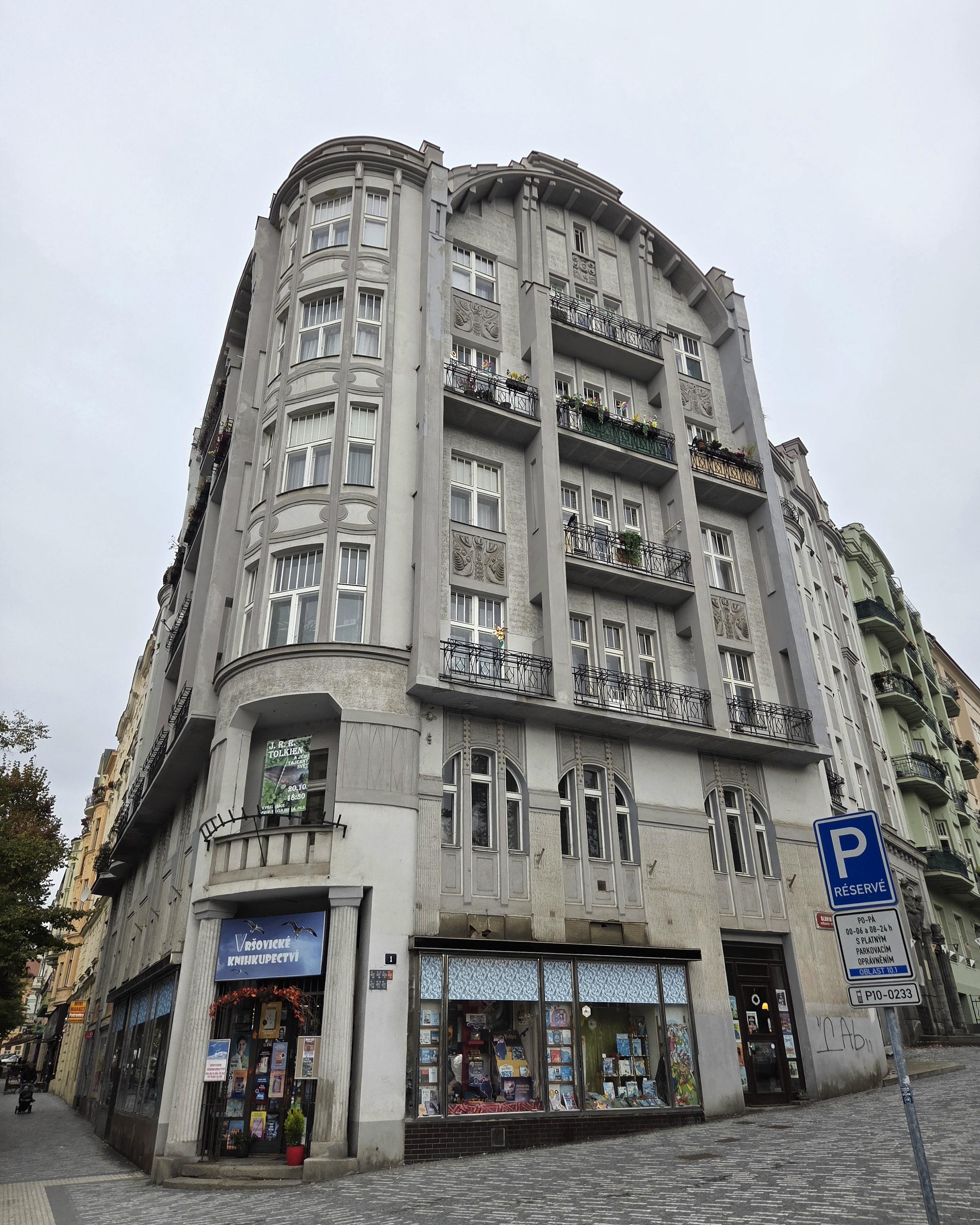 Galerie DESET - Waldesovo muzeum foto 2