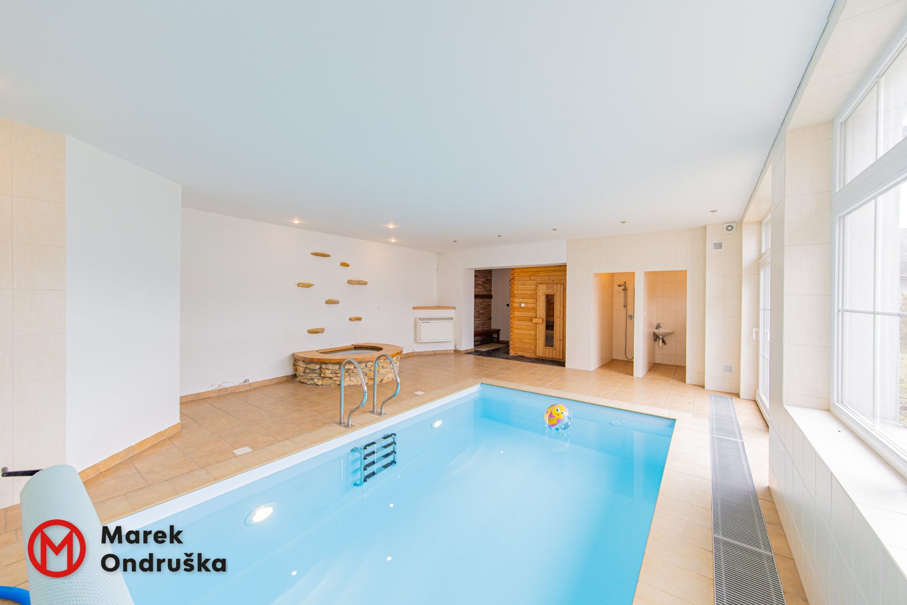 Marek Ondruška - realitní makléř foto 5