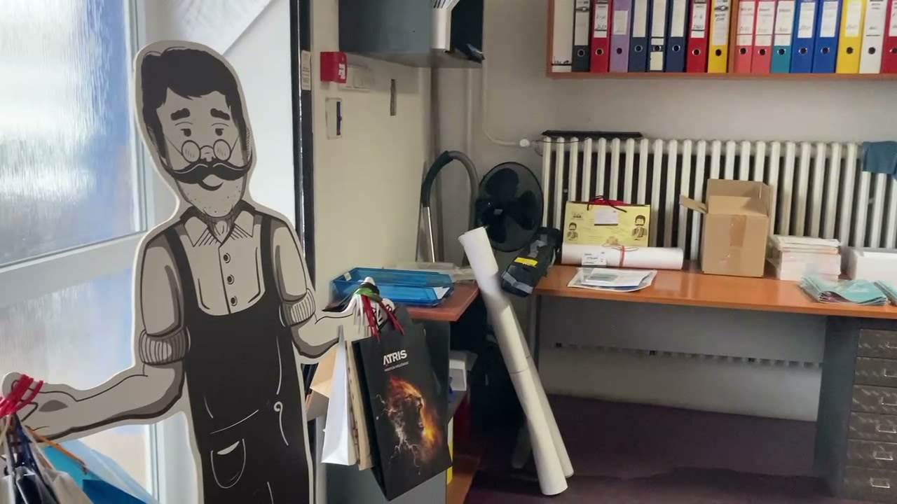 Ottova tiskárna foto 2 (náhled videa)
