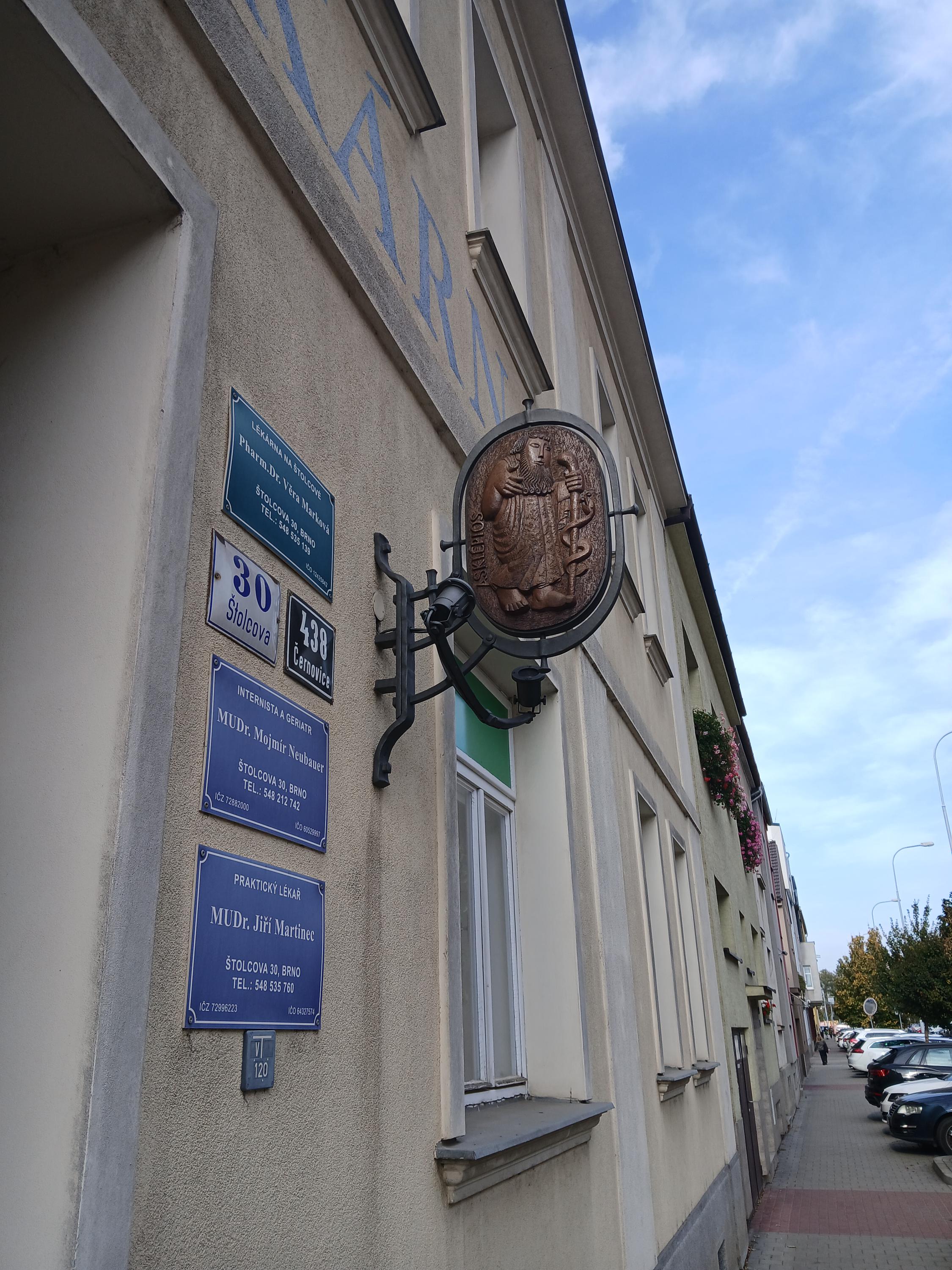 Lékárna Na Štolcové foto 3