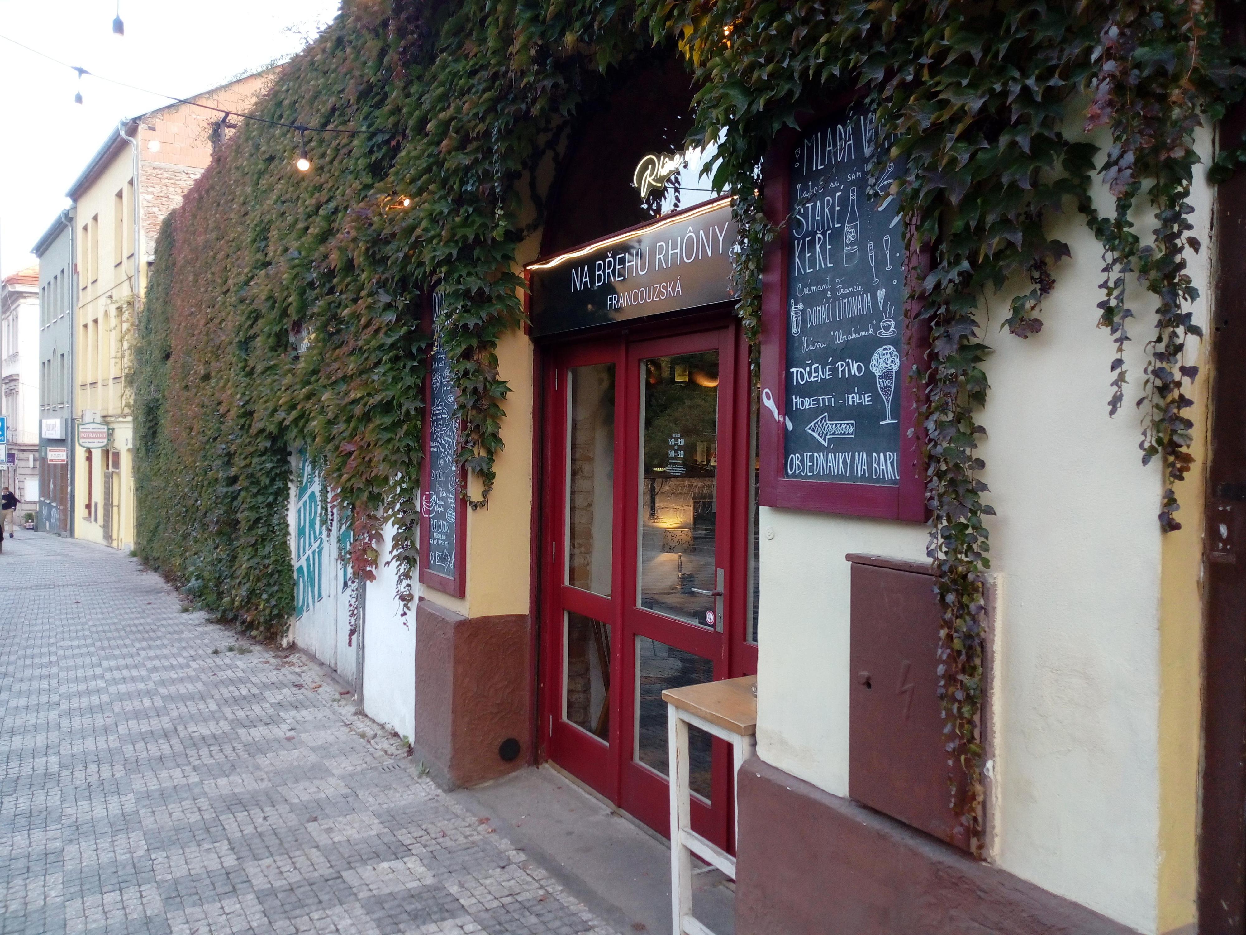 Vinárna Na břehu Rhôny foto 6