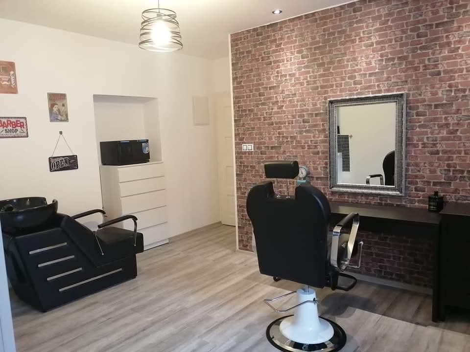 Neveska Barbershop & vizáž