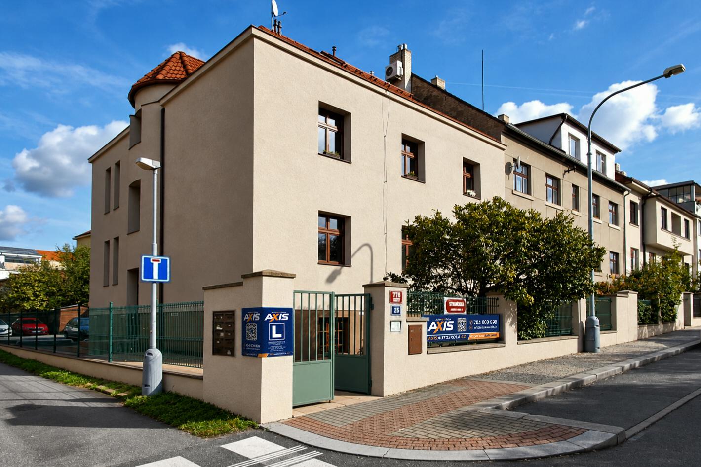 Autoškola Axis, s.r.o.